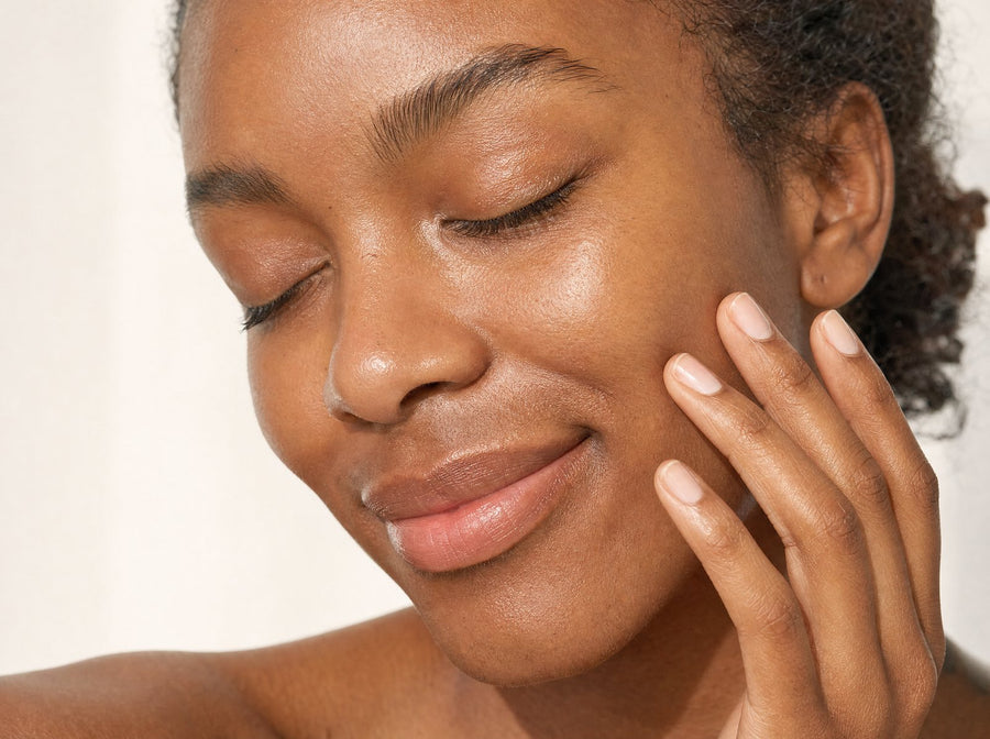 NO WHITE CAST ON DEEP SKIN